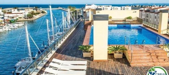 Apartamento de 2 dormitorios en Empuriabrava, Spain No. 186637 2