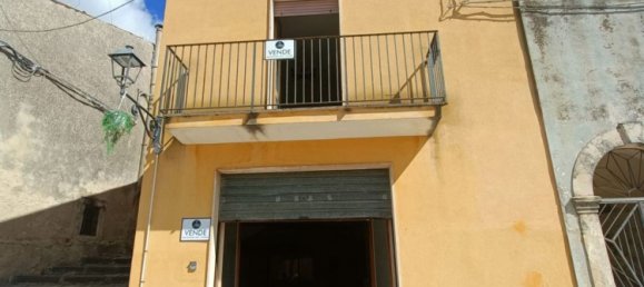 Casa de 4 habitaciónes en Buscemi, Italy No. 258015 13