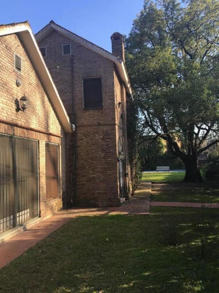 4 bedrooms House in Santa Fe, Argentina No. 10347