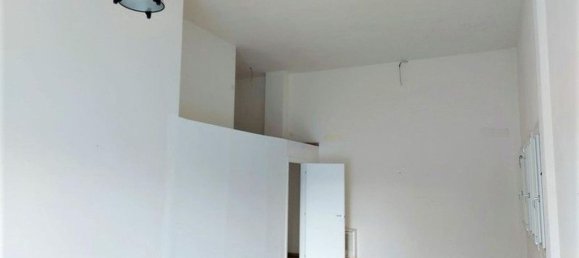 Propiedad comercial en Forlì, Italy 60 m² No. 376305 8