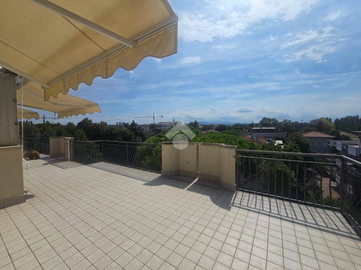 2 bedrooms Penthouse in Rimini, Italy No. 394482