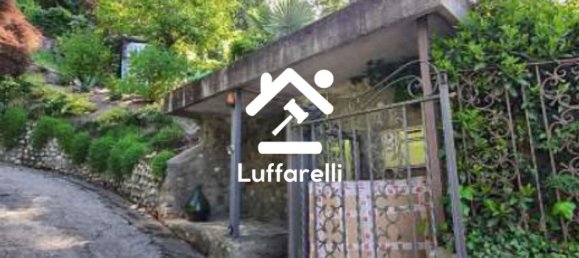 5-salle Villa à Maccagno con Pino e Veddasca, Italy No. 11837 4