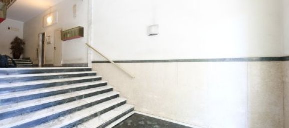 2 bedrooms Apartment in Genoa, Italy No. 381439 39