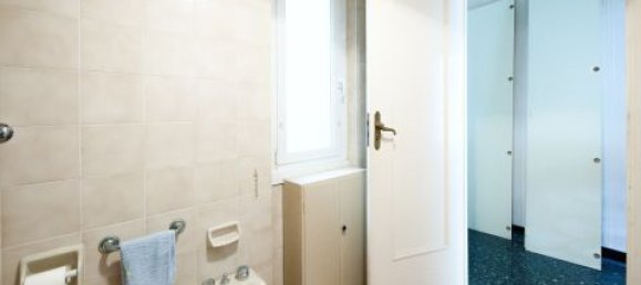 2 bedrooms Apartment in Genoa, Italy No. 381439 35