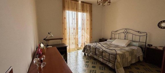 2 Schlafzimmer Wohnung in Osio Sotto, Italy, Nr. 114348 10