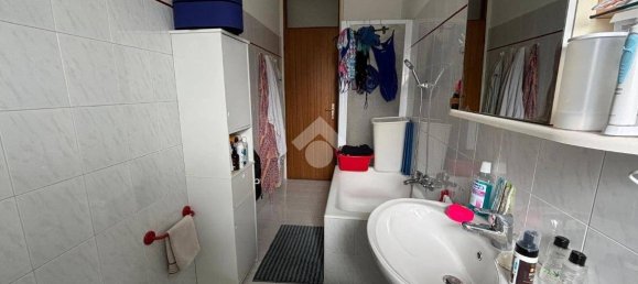2 Schlafzimmer Wohnung in Osio Sotto, Italy, Nr. 114348 19