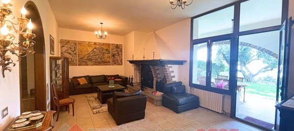 4-Zimmer Wohnung in Passignano sul Trasimeno, Italy, Nr. 111969 5