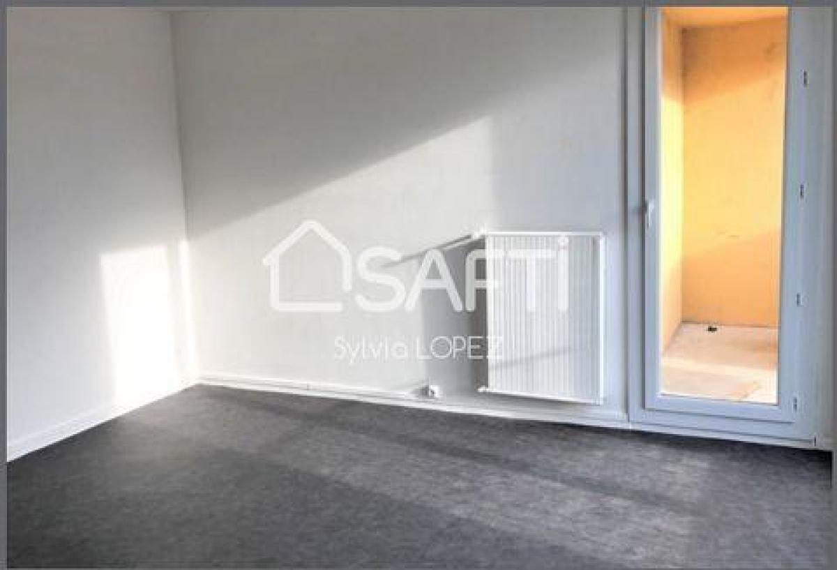 2 chambres Appartement à Pierrelatte, France No. 34347