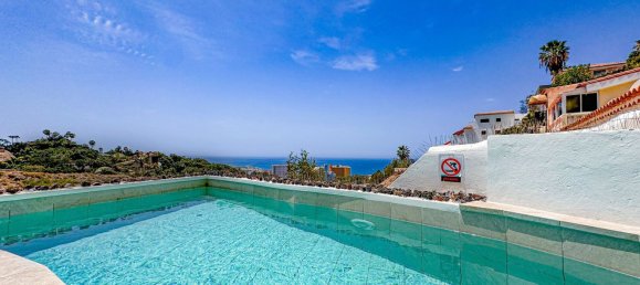 3 bedrooms House in Adeje, Spain No. 21213 48