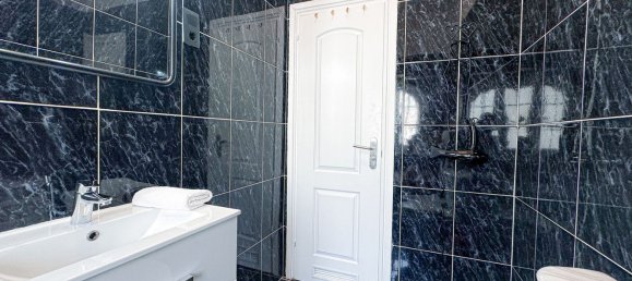 3 bedrooms House in Adeje, Spain No. 21213 23