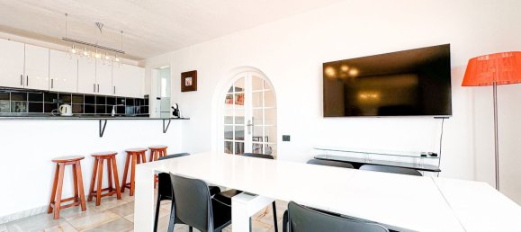 3 bedrooms House in Adeje, Spain No. 21213 31