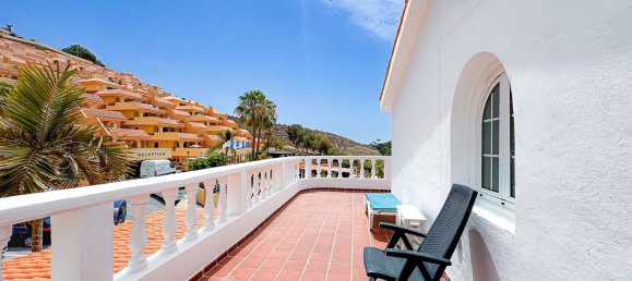 3 bedrooms House in Adeje, Spain No. 21213 28