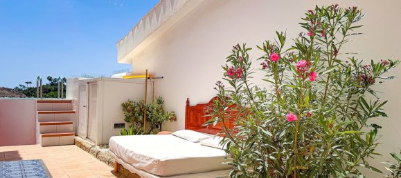 3 bedrooms House in Adeje, Spain No. 21213 4