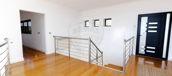 3 bedrooms House in Azambuja, Portugal No. 56352 10