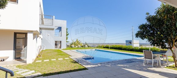 3 bedrooms House in Azambuja, Portugal No. 56352 30