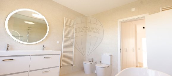 3 bedrooms House in Azambuja, Portugal No. 56352 9