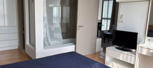 Apartamento com 1 quarto em condomínio em Watthana, Thailand N.º 5081 10