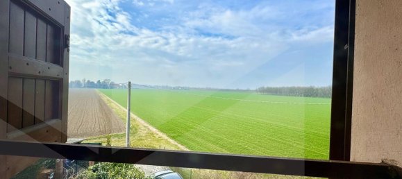 3 rooms Apartment in Calderara di Reno, Italy No. 19957 19