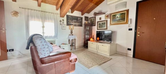 3 rooms Apartment in Calderara di Reno, Italy No. 19957 7