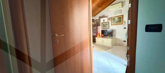 3 rooms Apartment in Calderara di Reno, Italy No. 19957 11