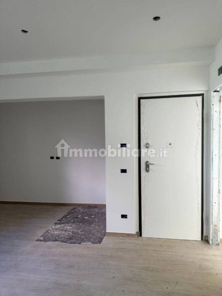 1 bedroom Apartment in Varazze, Italy No. 209039
