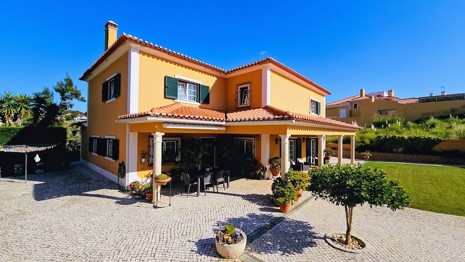 4 bedrooms Villa in Torres Vedras, Portugal No. 190214