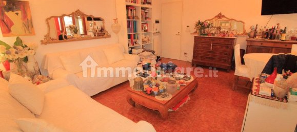 2 bedrooms Apartment in Parma, Italy No. 344978 8