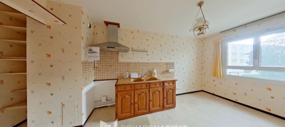 2 bedrooms Apartment in Joue-les-Tours, France No. 245755 2