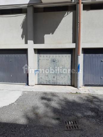 3 bedrooms Apartment in Varese, Italy No. 281684