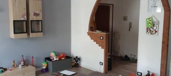 3 bedrooms Apartment in Varese, Italy No. 281684 10