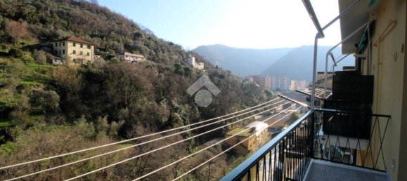 2 bedrooms Apartment in Genoa, Italy No. 106652 5