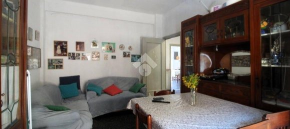2 bedrooms Apartment in Genoa, Italy No. 106652 8