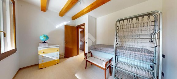 3 Schlafzimmer Haus in Vicenza, Italy, Nr. 345323 29