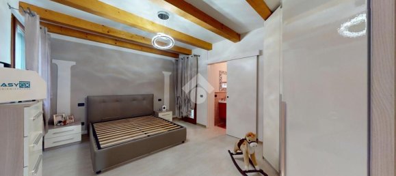 3 Schlafzimmer Haus in Vicenza, Italy, Nr. 345323 25