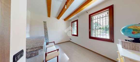 3 Schlafzimmer Haus in Vicenza, Italy, Nr. 345323 28