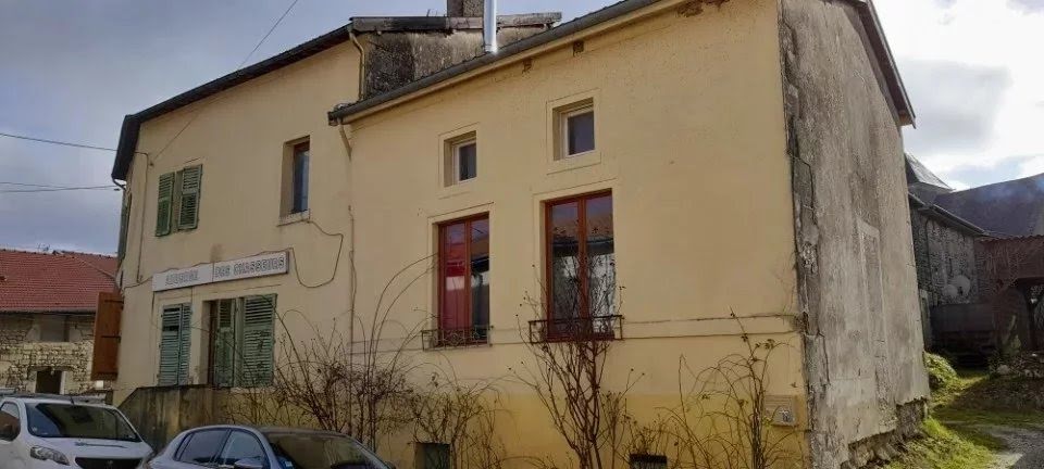 4 chambres Appartement à Bazincourt-sur-Saulx, France No. 269446