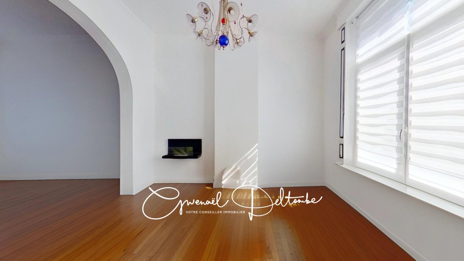 5 bedrooms House in Arras, France No. 217102