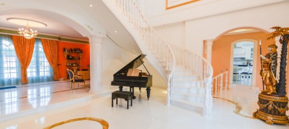 7 bedrooms Villa in Benalmadena, Spain No. 21548 35