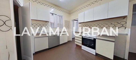 Apartamento de 5 dormitorios en Madrid, Spain No. 162120 14