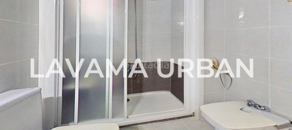 Apartamento de 5 dormitorios en Madrid, Spain No. 162120 19
