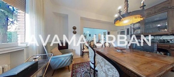 Apartamento de 5 dormitorios en Madrid, Spain No. 162120 3