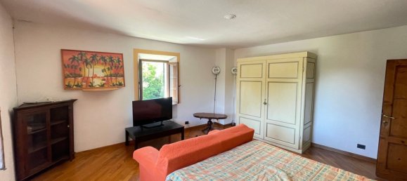 4 rooms Apartment in Pistoia, Italy No. 227249 17