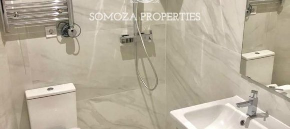 3 bedrooms Apartment in Madrid, Spain No. 61385 5