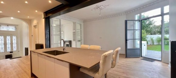 3 Schlafzimmer Wohnung in Chartres, France, Nr. 214358 3