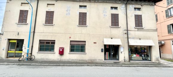 Edifício em Brescia, Italy 1600 m² N.º 281616 4