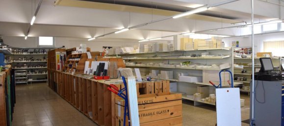 Gewerbliche Immobilie in Sattledt, Austria 447m², Nr. 174552 9
