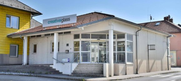 Gewerbliche Immobilie in Sattledt, Austria 447m², Nr. 174552 2