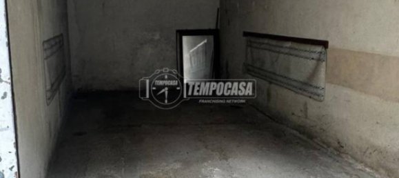 Garage in San Donato Milanese, Italy 12m², Nr. 338977 3