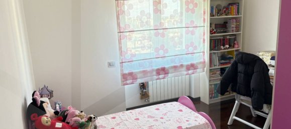4 rooms Apartment in Bari, Italy No. 18645 16