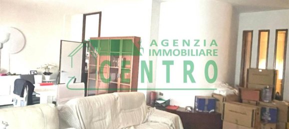 8-Zimmer Wohnung in Poggibonsi, Italy, Nr. 132919 2